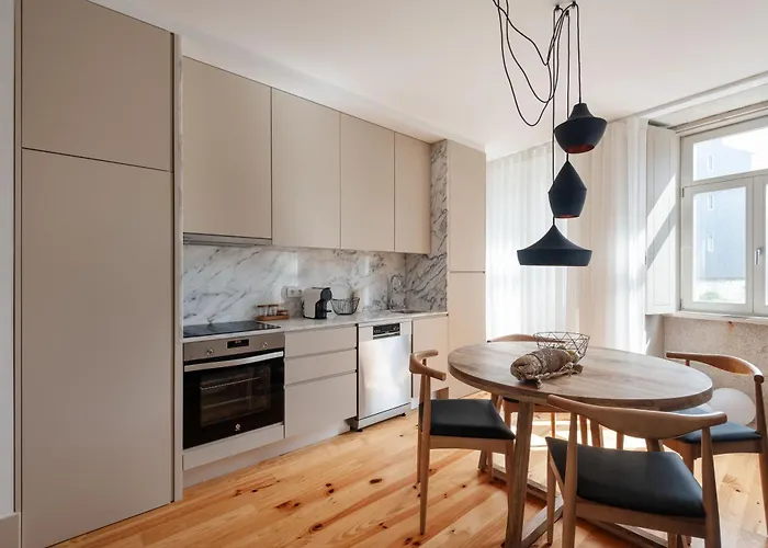 Stylish Apartment In City Center